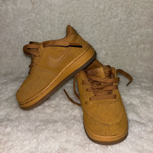 Toddler Nike Air Force 1 Low LV8 3 - Picture 5 of 6
